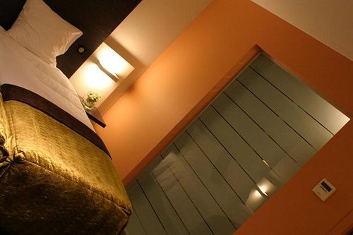 Le Merceny Motel Bastogne Ngoại thất bức ảnh