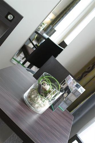 Le Merceny Motel Bastogne Ngoại thất bức ảnh